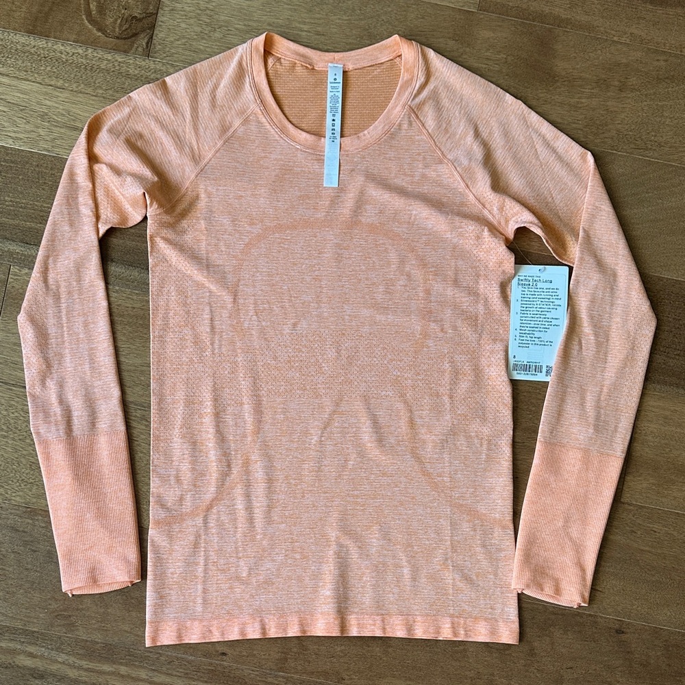 Lululemon Athletica Peach Long Sleeve Swiftly